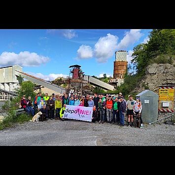 Am 01.07.2019 hat die BI depoNIE! Ith sich gegründet. Wir werden nicht eher Ruhe geben, bis die Pläne für diese...